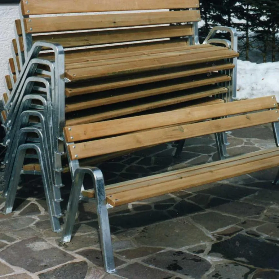 PAVILLON_Stapelbare_Bank